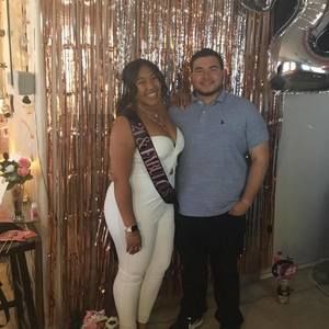 Meet your Posher, Alexia